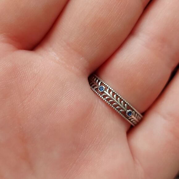 925 Sterling Silver Caesar Ring - Picture 6 of 11